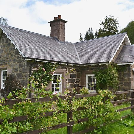 Westerton Lodge - Srrh Crieff Buitenkant foto